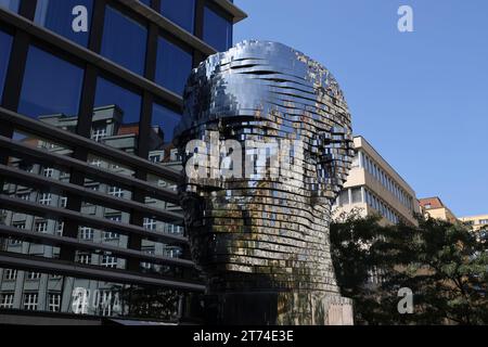 La tête de Franz Kafka à Prague Banque D'Images