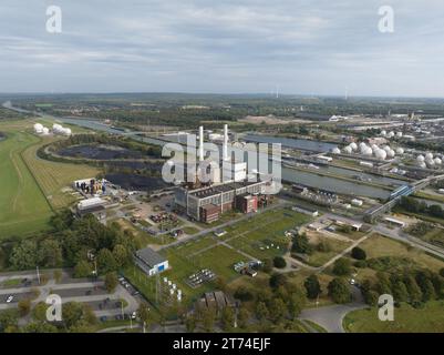 Centrale à combustibles fossiles à Chemicpark Marl, impliquée dans la production d’énergie et d’électricité pour le traitement de produits chimiques à partir d’un drone aérien Banque D'Images