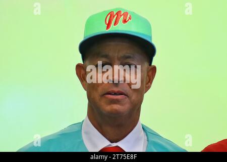 Mexico, Ciudad de Mexico, Mexique. 13 novembre 2023. 13 novembre 2023 à Mexico, Mexique. Lorenzo Bundy assiste à la conférence de presse pour annoncer qu'il sera le nouveau Manager de l'équipe mexicaine de baseball Diablos Rojos del Mexico pour la saison 2024 de la Ligue mexicaine de baseball (LMB) au stade Alfredo Harp Helu. Le 13 novembre 2023. À Mexico. (Image de crédit : © Carlos Santiago/eyepix via ZUMA Press Wire) USAGE ÉDITORIAL SEULEMENT! Non destiné à UN USAGE commercial ! Banque D'Images