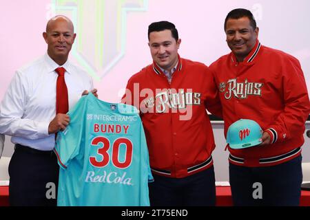 Mexico, Ciudad de Mexico, Mexique. 13 novembre 2023. 13 novembre 2023 à Mexico, Mexique. Lorenzo Bundy assiste à la conférence de presse pour annoncer qu'il sera le nouveau Manager de l'équipe mexicaine de baseball Diablos Rojos del Mexico pour la saison 2024 de la Ligue mexicaine de baseball (LMB) au stade Alfredo Harp Helu. Le 13 novembre 2023. À Mexico. (Image de crédit : © Carlos Santiago/eyepix via ZUMA Press Wire) USAGE ÉDITORIAL SEULEMENT! Non destiné à UN USAGE commercial ! Banque D'Images