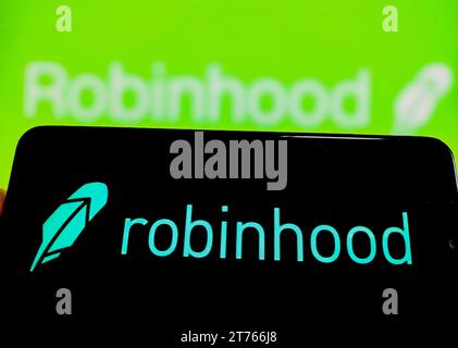 SUQIAN, CHINE - 14 NOVEMBRE 2023 - illustration Robinhood, 14 novembre 2023, Suqian, Province du Jiangsu, Chine. Banque D'Images