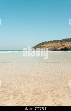 Hamdeok Beach et Seoubong pic sur l'île de Jeju, Corée Banque D'Images