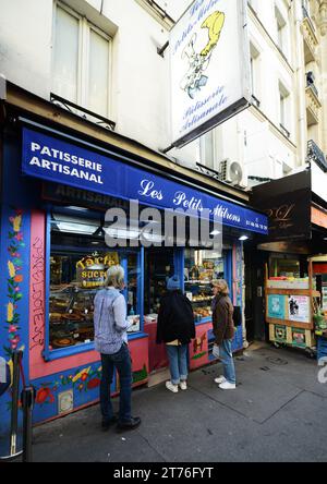 Les petits Mitrons rue Lepic à Montmartre, Paris, France. Banque D'Images