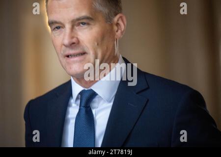 Londres, Royaume-Uni. 14 novembre 2023. Mark Harper, secrétaire aux Transports, arrive à une réunion du cabinet au 10 Downing Street London. Crédit : Ian Davidson/Alamy Live News Banque D'Images