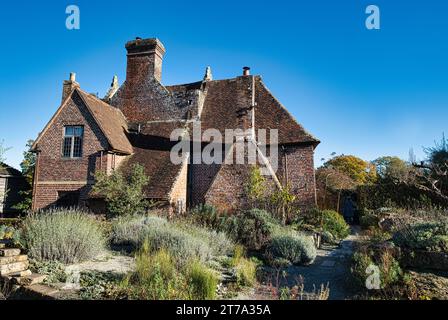 Maison de vacances du prêtre à Sissinghurst dans le Kent en automne. Banque D'Images