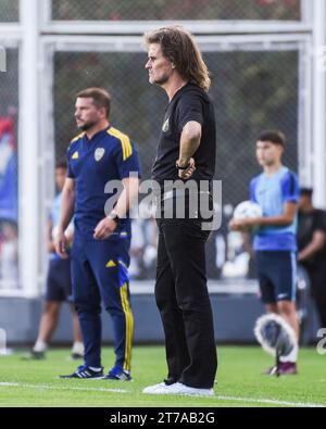 Buenos Aires, Argentine. 08 novembre 2023. Ruben Dario Insua entraîneur de San Lorenzo et Mariano Herron entraîneur de Boca Juniors lors du match de Liga Argentina entre CA San Lorenzo et Boca Juniors ont joué au stade Pedro Bidegain le 8 novembre 2023 à Buenos Aires, Espagne. (Photo de Santiago Joel Abdala/PRESSINPHOTO) crédit : PRESSINPHOTO SPORTS AGENCY/Alamy Live News Banque D'Images