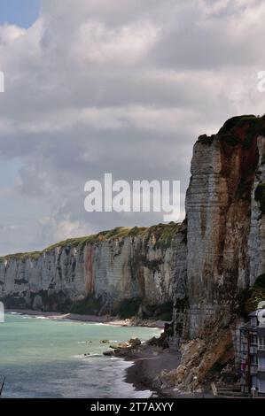 Nahe der kleinen Ortschaft Yport an der Küste der Normandie knn man wunderbar oberhalb der Steilküste wandern und wunderschöne Ausblicke genießen. - N Banque D'Images