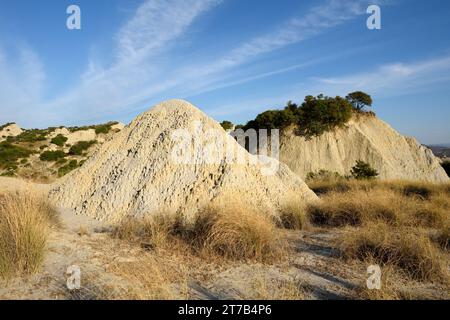 Formations de Gully près d'Aliano, Basilicate, Italie Banque D'Images