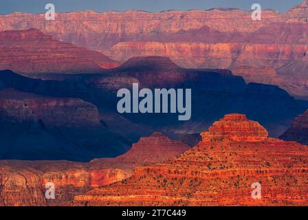 Coucher de soleil, ambiance du soir, Hopi point, Parc national du Grand Canyon, South Rim, Arizona, États-Unis Banque D'Images