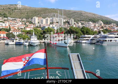 Le bateau de croisière à voile MON Barbara, croisières côtières de luxe Adriatique sur voilier, Banque D'Images