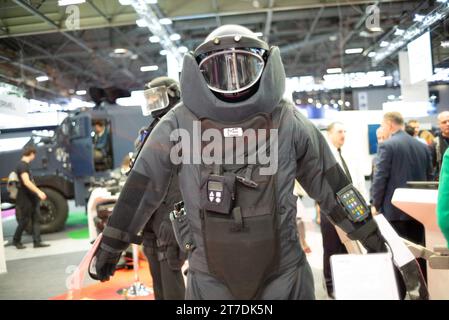 Paris, France. 14 novembre 2023. Milipol Paris 2023, le 23e événement mondial pour la sûreté de l'État et la sécurité intérieure, à Villepinte, Paris, France, le 14 novembre 2023. Photo Pierrick Villette/ABACAPRESS.COM crédit : Abaca Press/Alamy Live News Banque D'Images