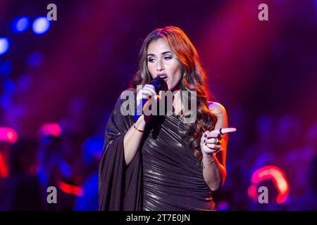 Offenburg, Allemagne. 09 novembre 2023. Sarah Engels se produit sur scène lors de l'enregistrement de 'Die große Silvester Show'. L’émission Eurovision sera diffusée le dimanche 31 décembre 2023 à partir de 8,15h sur Ersten, ORF2 et SRF1. Crédit : Philipp von Ditfurth/dpa/Alamy Live News Banque D'Images