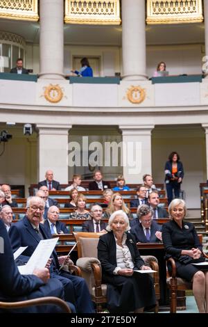 Bruxelles, Belgique. 15 novembre 2023. Le roi Albert II de Belgique, la reine Paola de Belgique et la princesse Astrid de Belgique sont photographiés lors de la célébration de la fête du roi, au Parlement fédéral à Bruxelles, le mercredi 15 novembre 2023. BELGA PHOTO JONAS ROOSENS crédit : Belga News Agency/Alamy Live News Banque D'Images