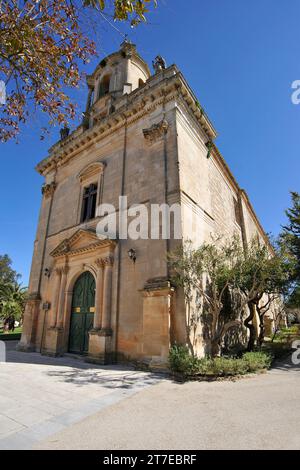 Ragusa. Ibla. Église de San Giacomo dans le jardin Ibleo. Sicile. Italie Banque D'Images