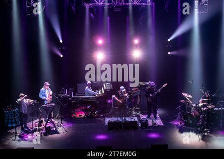 Port Chester, États-Unis. 11 novembre 2023. Laitue se produit au Capitol Theater à Port Chester, NY le 11 novembre 2023. (Photo de Matthew Carasella/Sipa USA) crédit : SIPA USA/Alamy Live News Banque D'Images