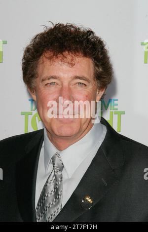 Barry Williams à la première de 'Take Me Home Tonight' de Relativity Media. Arrivées au Regal Cinemas L.A. Live à Los Angeles, CA, le 2 mars 2011. Crédit photo : Joseph Martinez / Picturelux Banque D'Images