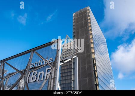 Entrée à la Bibliothèque nationale de France (BNF), également connue sous le nom de Bibliothèque nationale François Mitterrand, Paris, France Banque D'Images