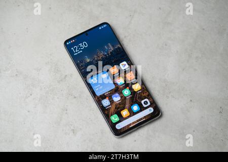 HCMC, VN - novembre 2023. Redmi K60 pour un usage éditorial Banque D'Images