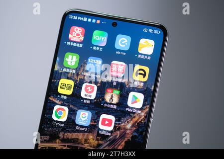 HCMC, VN - novembre 2023. Redmi K60 pour un usage éditorial Banque D'Images
