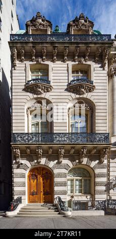 7 East 72nd Street, Oliver Gould et Mary Brewster Jennings House, un monument des Beaux-Arts érigé en 1899, conçu par Flagg & Chambers. Banque D'Images