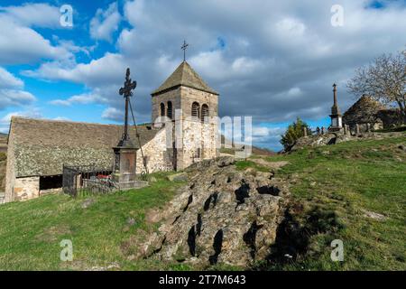 Saint Floret, église du Chastel et tombes médievales, Puy de Dôme, Auvergne Rhône Alpes, France Banque D'Images