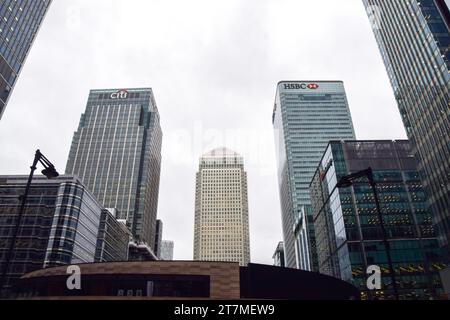 Londres, Royaume-Uni. 16 novembre 2023. Un édifice Canada Square, HSBC et Citi à Canary Wharf. Banque D'Images