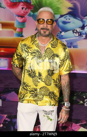 Los Angeles, États-Unis. 16 novembre 2023. AJ McLean lors de la projection spéciale 'trolls Band Together' au TCL Chinese Theater, Los Angeles, CA, le 15 novembre 2023. Crédit photo : Joseph Martinez/PictureLux crédit : PictureLux/The Hollywood Archive/Alamy Live News Banque D'Images