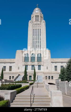 Extérieur du Capitole de l'État du Nebraska à Lincoln en été Banque D'Images