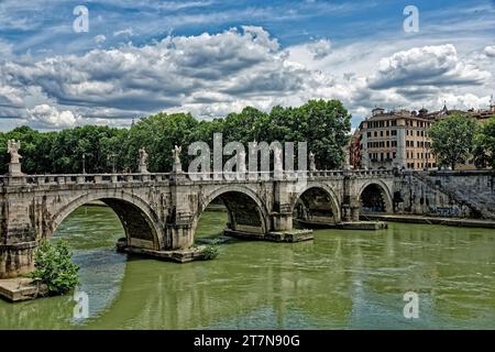 St. Pont Angelo, Rome, Italie Banque D'Images