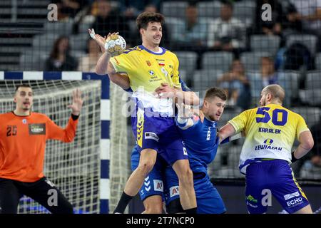 Zagreb, Croatie. 16 novembre 2023. ZAGREB, CROATIE - NOVEMBRE 16 : Szymon SICKO de Industria Kielce lors du match de la phase de groupes de la Ligue des champions de l'EHF entre le HC Zagreb et Industria Kielce le 16 novembre 2023 à Zagreb, Croatie. Photo : Igor Kralj/PIXSELL crédit : Pixsell/Alamy Live News Banque D'Images