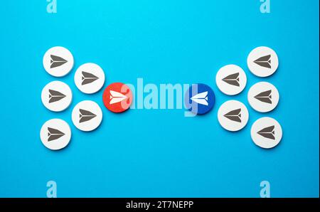 Confrontation entre deux équipes. Factions de l'opposition. Absence de consensus. Conflit idéologique. Diviser, diviser. Organisez une compétition par équipe. COM Banque D'Images