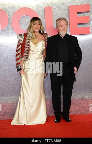 Londres, Royaume-Uni. 16 novembre 2023. Giannina Facio et Ridley Scott assistent à la première Napoleon UK à Odeon Luxe Leicester Square, Londres, Royaume-Uni. Crédit : Voir Li/Picture Capital/Alamy Live News Banque D'Images