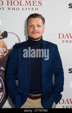 Londres, Royaume-Uni. 16 novembre 2023. Marc Mailley (Stunt Double pour Daniel Radcliffe), assiste à la première britannique de David Holmes : The Boy Who Lived de Sky au 8 Northumberland Avenue. Le film est une histoire de cascadeur adolescent David Holmes, sélectionné pour jouer le double cascadeur de Daniel Radcliffe dans le premier film de Harry Potter, et qui, tout en travaillant sur l'avant-dernier film, a été paralysé par une lésion vertébrale débilitante. Crédit : Stephen Chung/EMPICS/Alamy Live News Banque D'Images