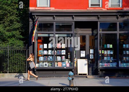 192 Books, 192 10th Ave, New York, NYC vitrine d'une librairie dans le quartier de Chelsea à Manhattan. Banque D'Images