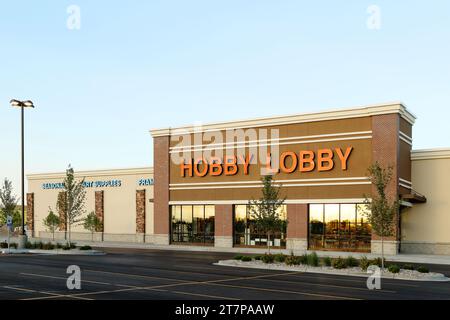 Une image de la façade avant d'un magasin de briques et de mortier Hobby lobby Banque D'Images