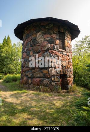 Historique Stone Water Tower dans le parc national de Gooseberry Falls dans le Minnesota Banque D'Images