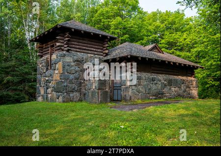 Historic Civilian conservation corps Restroom dans Jay Cook State Park dans le Minnesota Banque D'Images