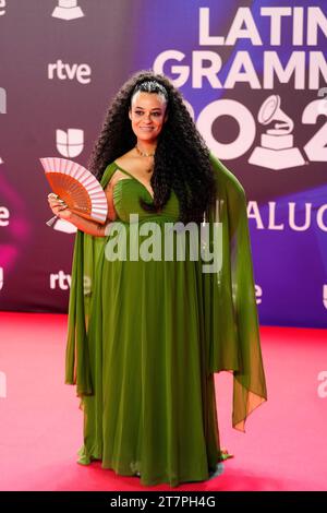 16 novembre 2023, Séville, Andalousie, Espagne : Tulipa Ruiz assiste au tapis rouge lors de la 24e édition des Latin GRAMMY Awards au FIBES le 17 novembre 2023 à Séville, Espagne (image de crédit : © Jack Abuin/ZUMA Press Wire) À USAGE ÉDITORIAL UNIQUEMENT! Non destiné à UN USAGE commercial ! Banque D'Images