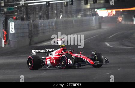 16 novembre 2023, Las Vegas Street circuit, Las Vegas, FORMULE 1 HEINEKEN SILVER LAS VEGAS GRAND PRIX 2023, dans la photo Carlos Sainz Jr (ESP), Scuderia Ferrari Banque D'Images