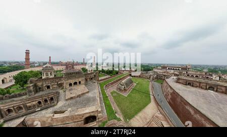 Le fort de Lahore, Lahore Pakistan construit par les empereurs moghols le fort de Lahore est un exemple classique de l'architecture moghole et islamique. Banque D'Images