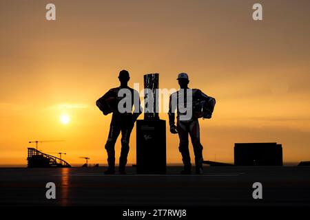 Doha, Qatar. 16 novembre 2023. Jorge Martin et Francesco Bagnaia lors d'une conférence de presse et d'une séance photo avant le Grand Prix du Qatar MotoGP sur le circuit international de Losail. Novembre 16 2023 Jorge Martin y Francesco Bagnaia en una rueda de prensa y sesion fotografica antes del Gran Premio de MotoGP de Qatar en el Circuito Internacional de Losail. 16 de noviembre de 2023 POOL/ MotoGP.com/Cordon Press Images sera réservé à un usage éditorial. Crédit obligatoire : © motogp.com crédit : CORDON PRESS/Alamy Live News Banque D'Images