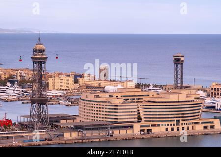 Station Torre de Jaume 1 sur la route funiculaire Barceloneta, Montjuic, Transbordador AERI del Port , Port de croisière, World Trade Center Barcelona Banque D'Images