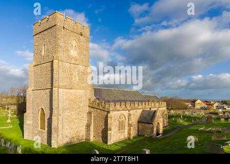 Église St Mary dans le village côtier de Berrow, Somerset, Angleterre. Banque D'Images