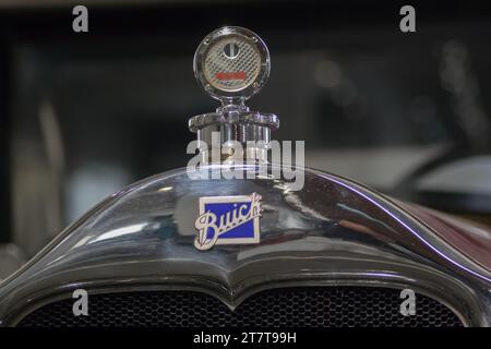 Exposition de véhicules anciens dans le musée de l'automobile à Belgrade, Serbie Banque D'Images