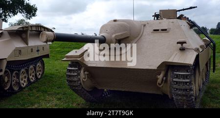 Vollkettenaufklärer 38(t) Kätzchen - Un véhicule de reconnaissance entièrement chenillé basé sur le Jagdpanzer 38. Les prototypes ont été construits par BMM Banque D'Images