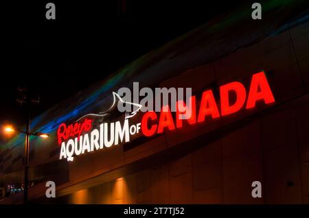 Toronto, Canada - 14 décembre 2013 : panneau extérieur et logo de l'Aquarium Ripley. Banque D'Images