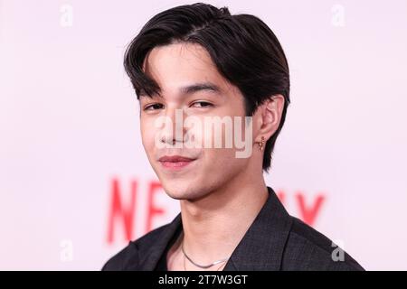 Los Angeles, États-Unis. 16 novembre 2023. LOS ANGELES, CALIFORNIE, États-Unis - NOVEMBRE 16 : Gabriel Chung arrive à la première de Los Angeles de Netflix 'Mai décembre' qui s'est tenue à l'Academy Museum of Motion Pictures le 16 novembre 2023 à Los Angeles, Californie, États-Unis. (Photo de Xavier Collin/image Press Agency) crédit : image Press Agency/Alamy Live News Banque D'Images