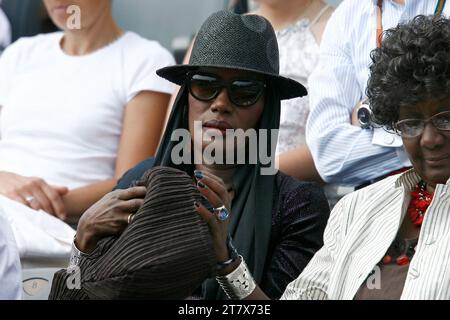 TENNIS - ROLAND GARROS 2010 - PARIS (FRA) - 02/06/2010 - PHOTO : LOIC BARATOUX / DPPI GRACE JONES Banque D'Images