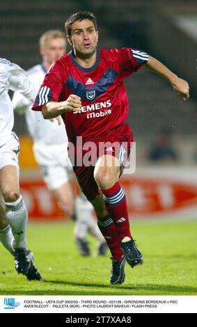 FOOTBALL - COUPE UEFA 2002/03 - 3E TOUR - 021128 - GIRONDINS BORDEAUX - RSC ANDERLECHT - PAULETA (BOR) - PHOTO LAURENT BAHEUX / FLASH PRESS Banque D'Images