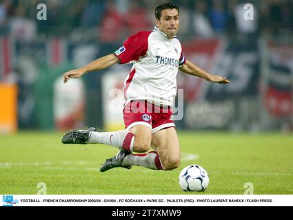 FOOTBALL - CHAMPIONNAT DE FRANCE 2003/04 - 031004 - FC SOCHAUX V PARIS SG - PAULETA (PSG) - PHOTO LAURENT BAHEUX / PRESSE FLASH Banque D'Images